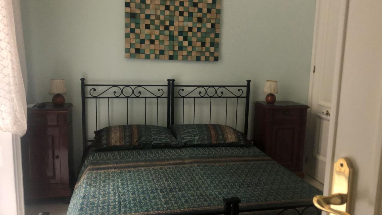 Bed and Breakfast La stanza di Zeza Napoli Esterno foto